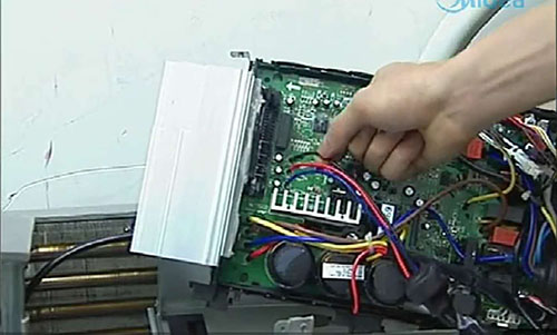 阳朔美的空调电话是多少